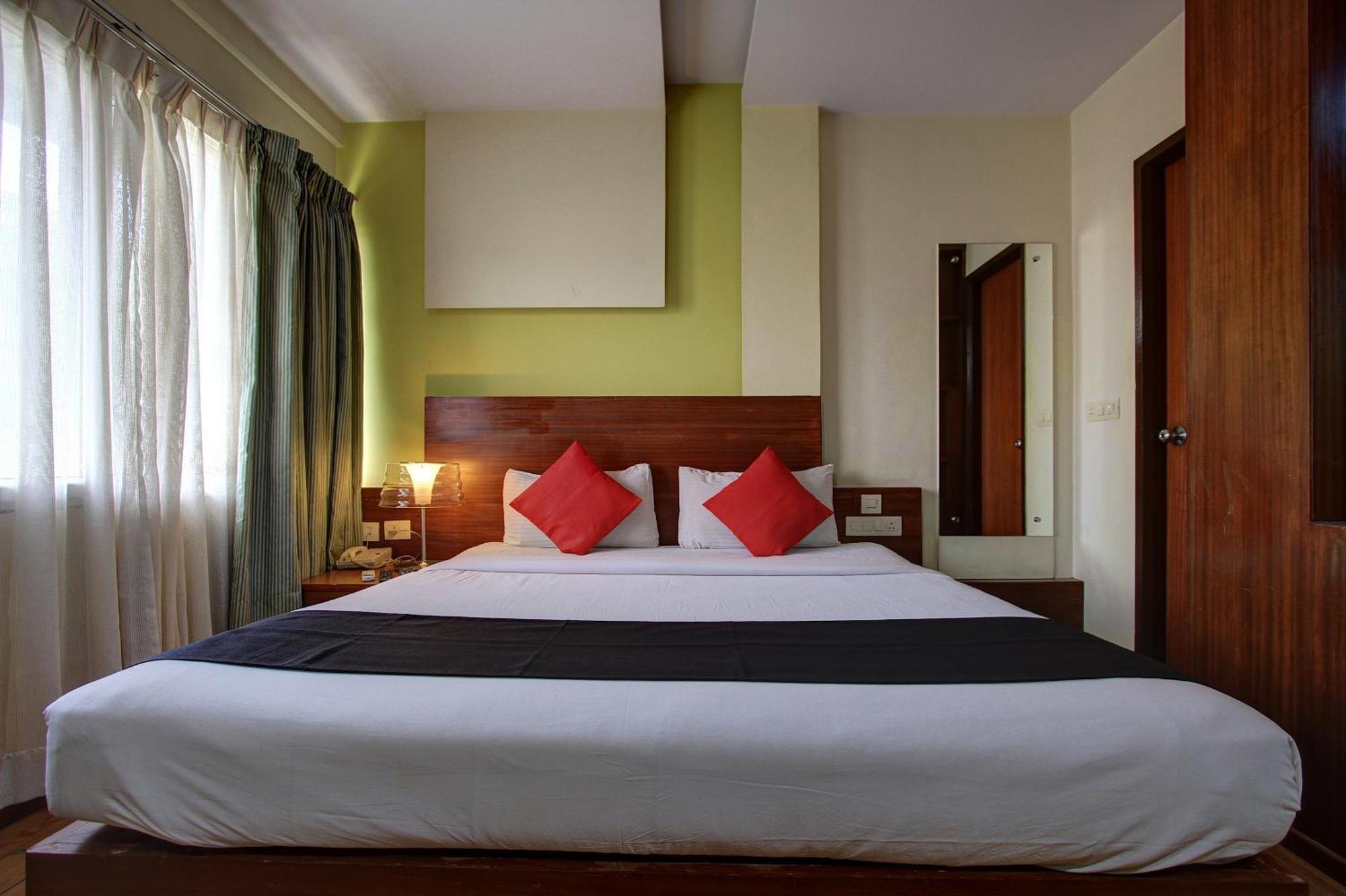 Townhouse Jp Residency Near Delhi Airport Hotel New Delhi Bagian luar foto